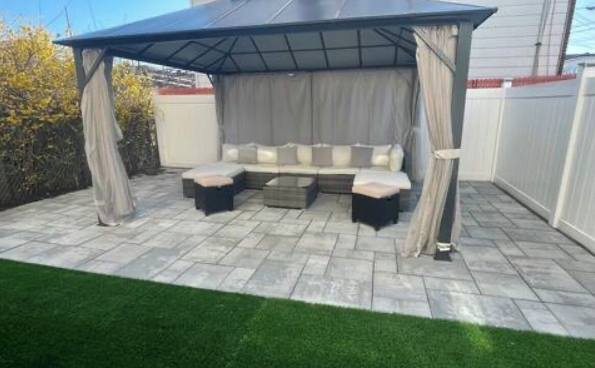 Photo of Patio Balcony in Elizabeth