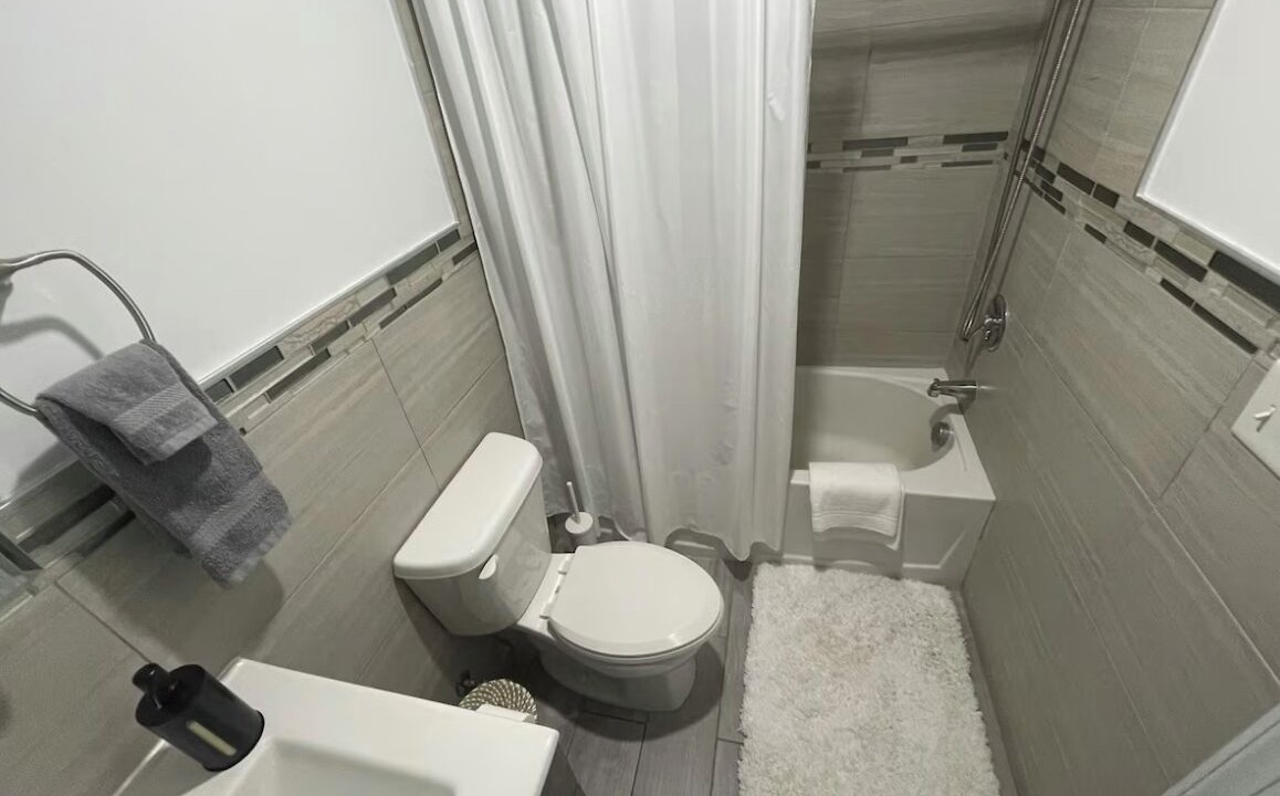 Photo of Bathroom in Elizabeth