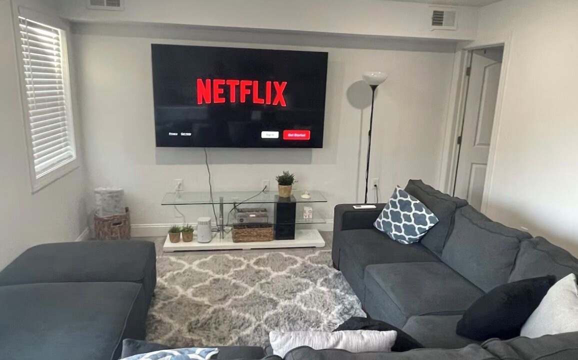 Photo of Livingroom in Elizabeth