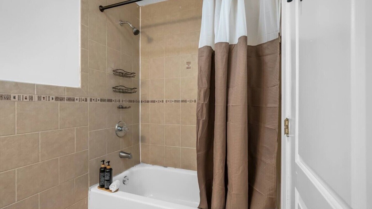 Photo of Bathroom in Bunker Hill