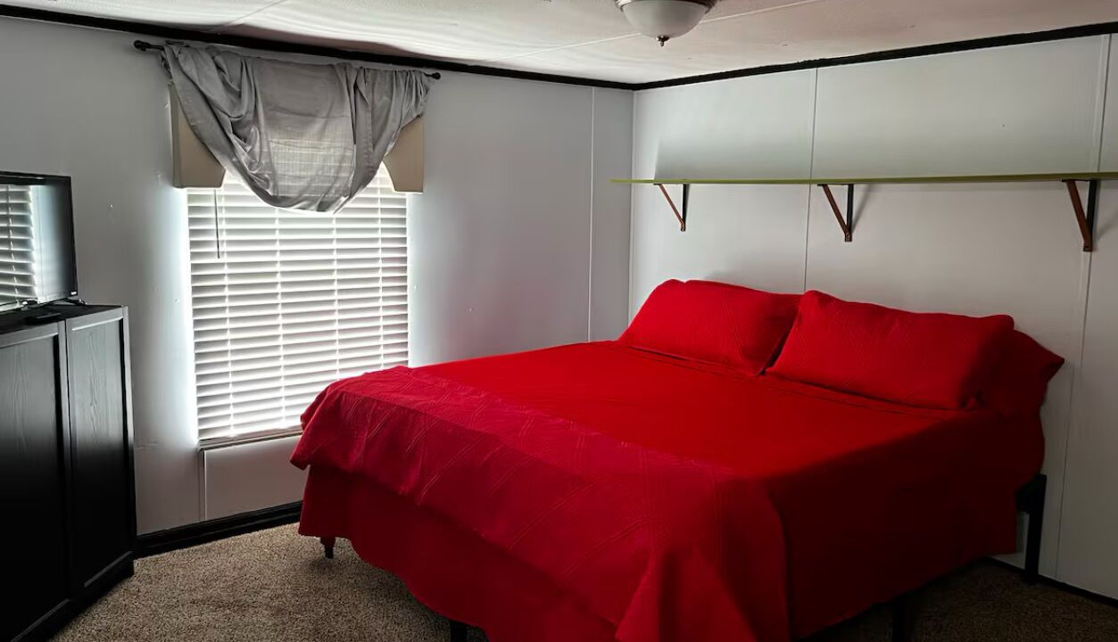 Photo of Bedroom in Tipton County