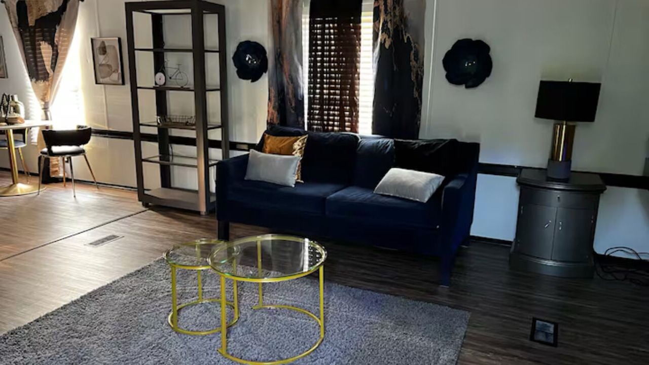 Photo of Livingroom in Tipton County