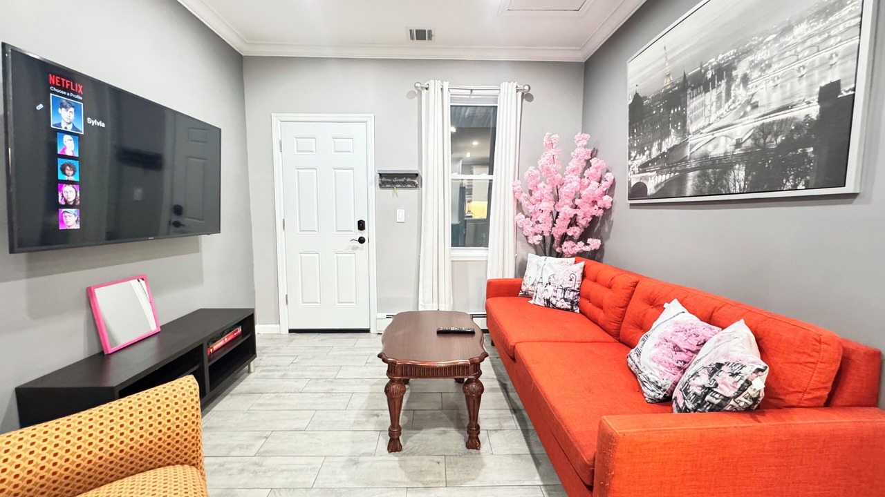 Photo of Livingroom in Ampere