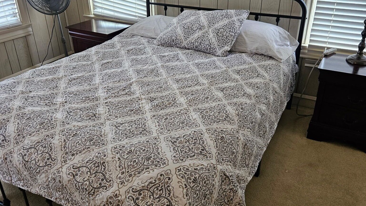 Photo of Bedroom in Del Mar