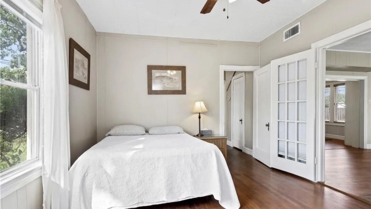 Photo of Bedroom in Del Mar