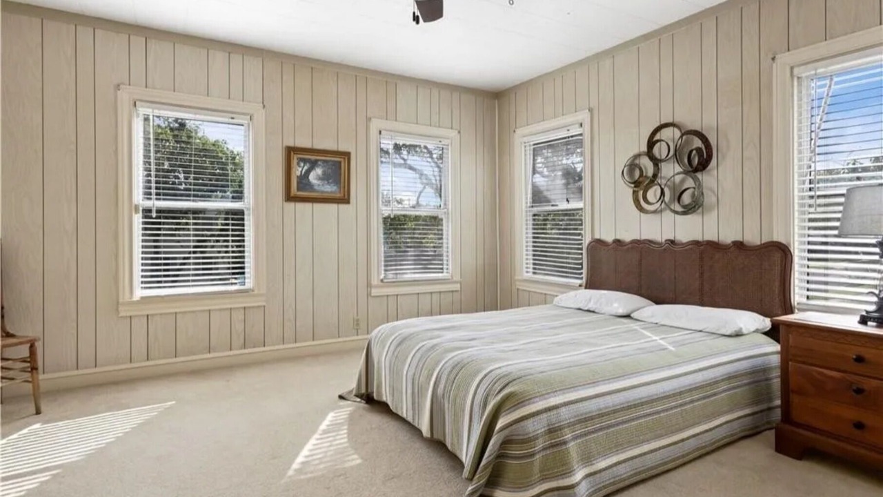 Photo of Bedroom in Del Mar