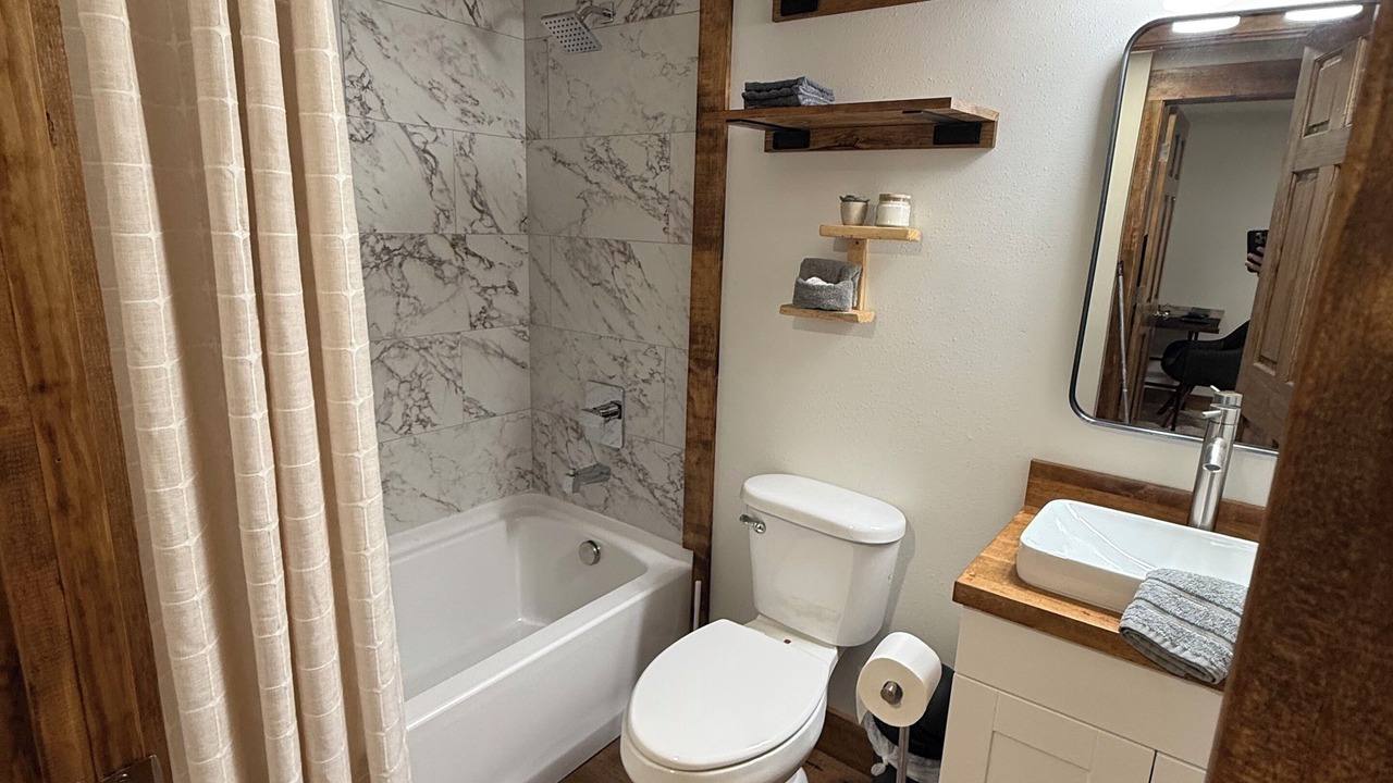 Photo of Bathroom in Kirby