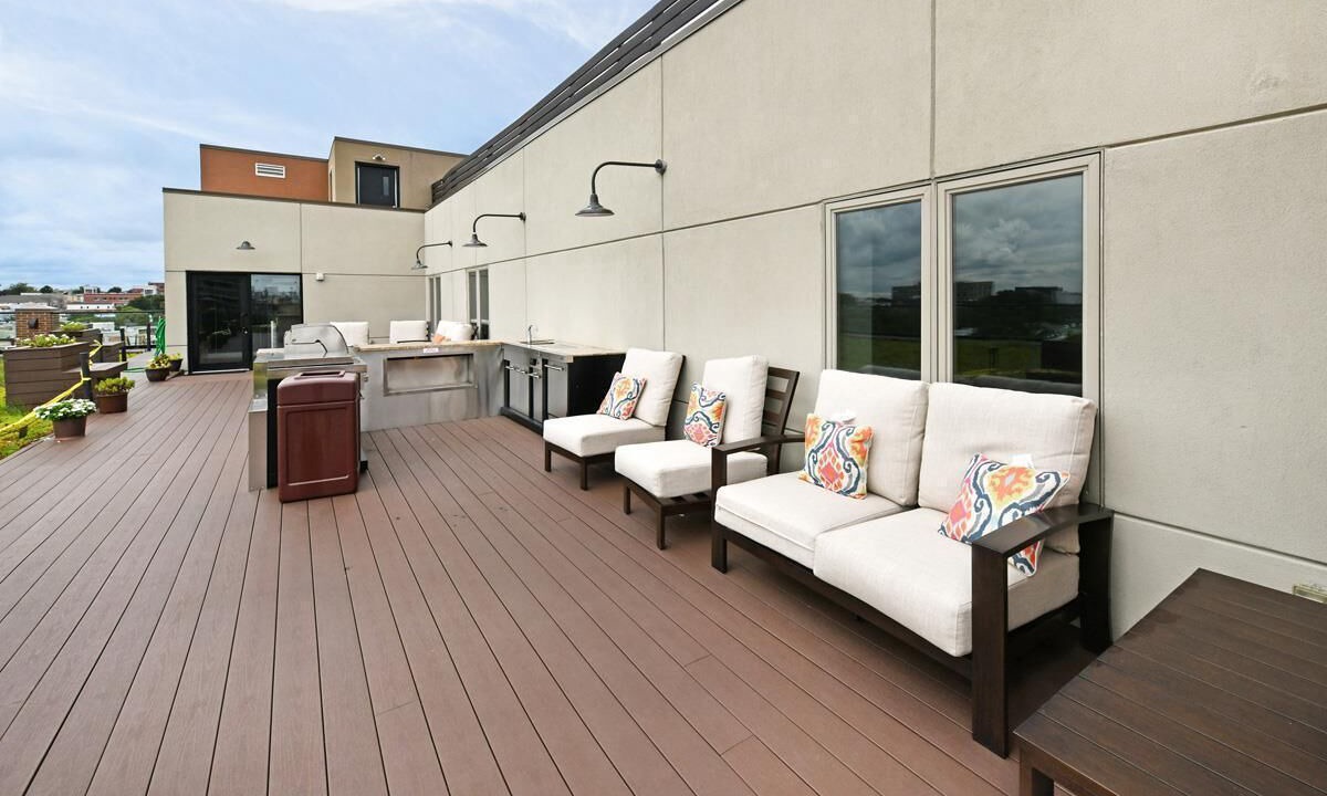 Photo of Patio Balcony in Guttenberg