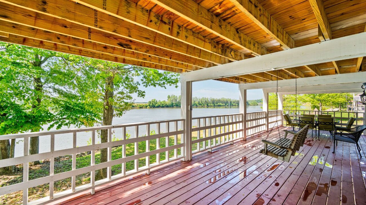 Photo of Patio Balcony in Morris Chapel