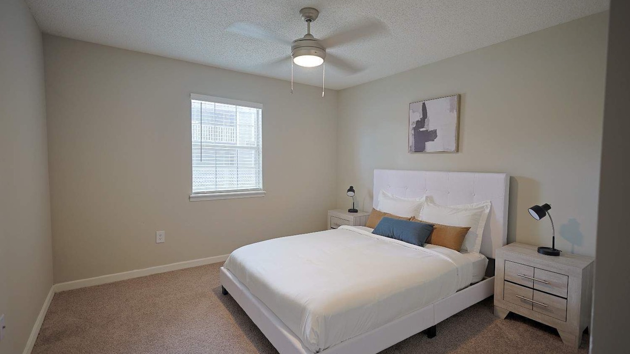 Photo of Bedroom in Tougaloo