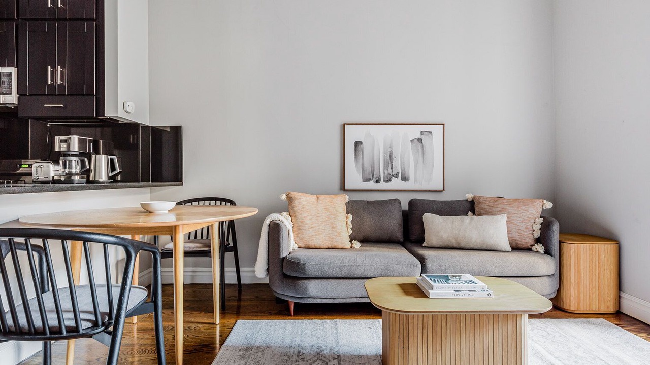 Photo of Livingroom in Uptown