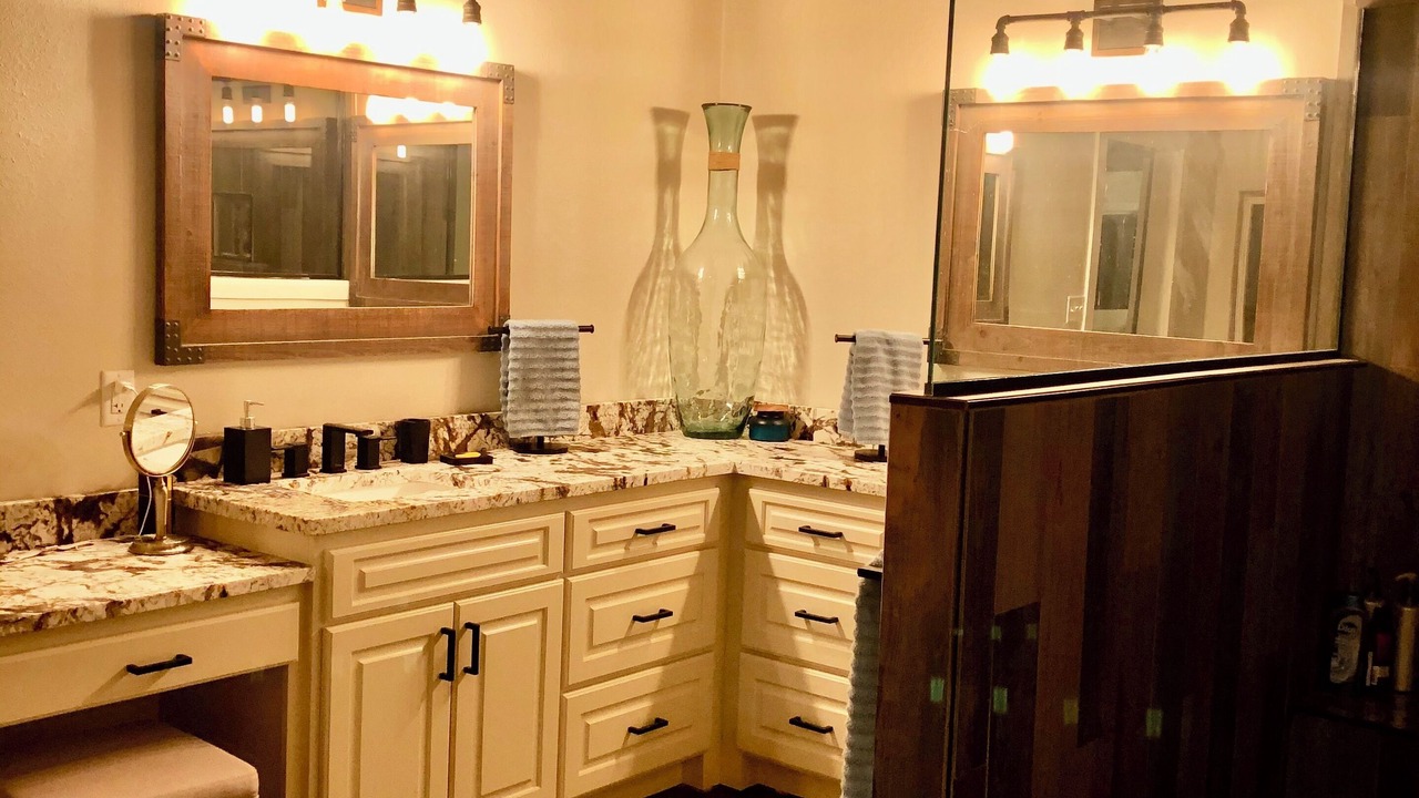 Photo of Bathroom in Royal