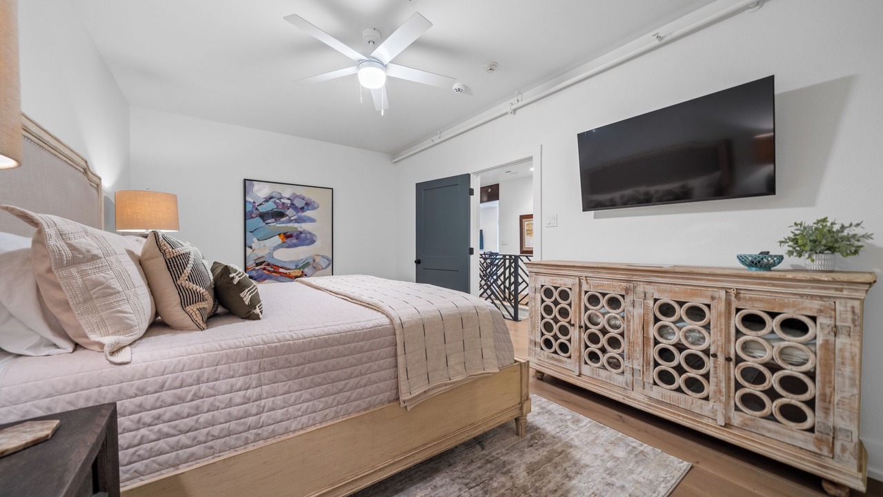 Photo of Bedroom in Hot Springs