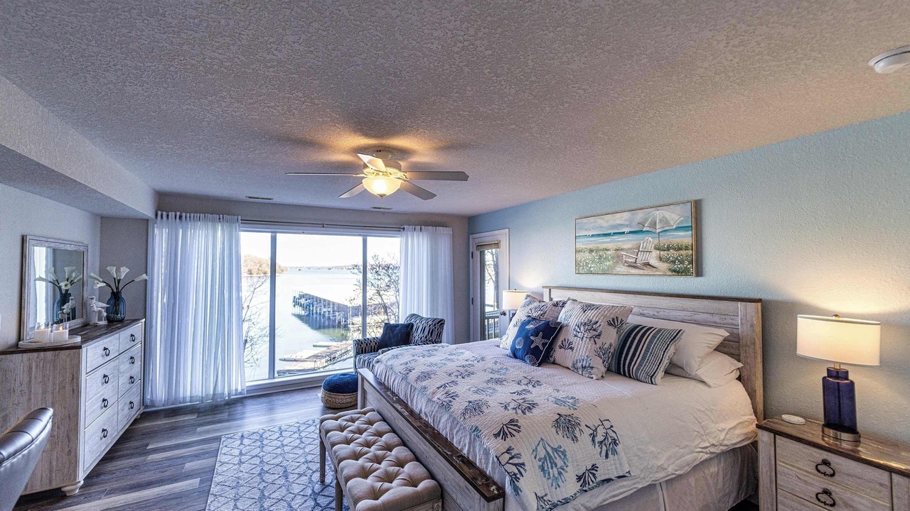 Photo of Bedroom in Village of Four Seasons