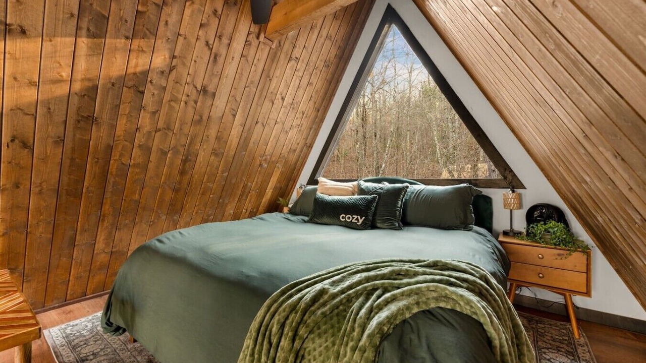 Photo of Bedroom in Board Camp