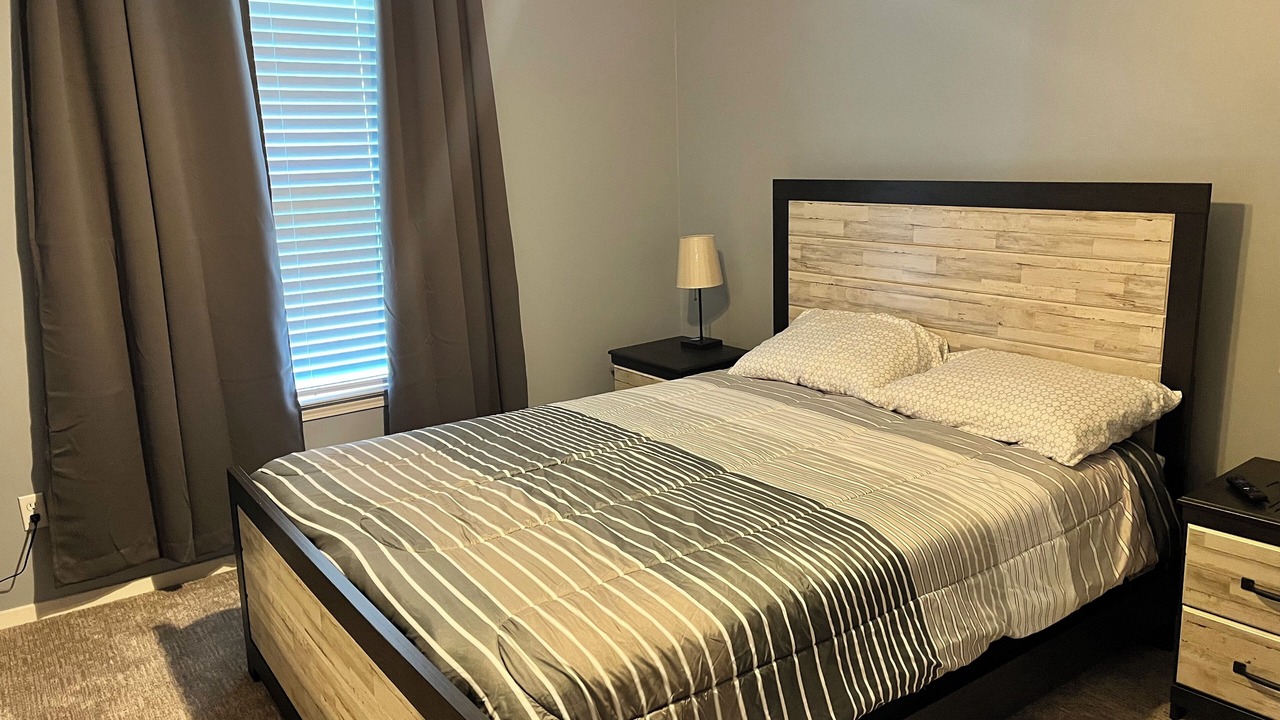 Photo of Bedroom in University District