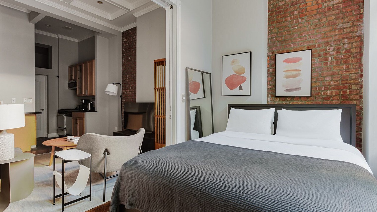 Photo of Bedroom in Uptown