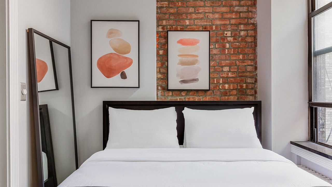 Photo of Bedroom in Uptown