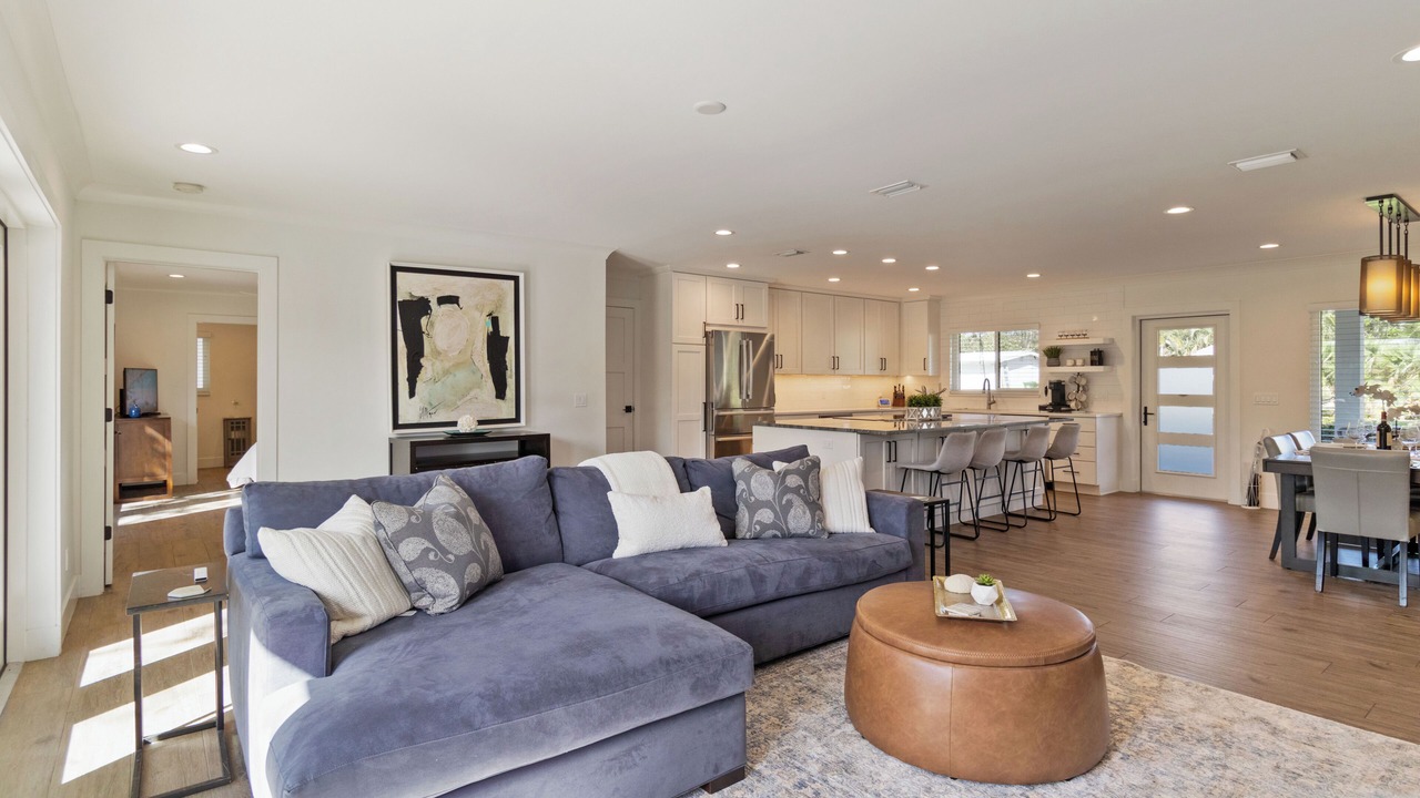 Photo of Livingroom in Arlington Park