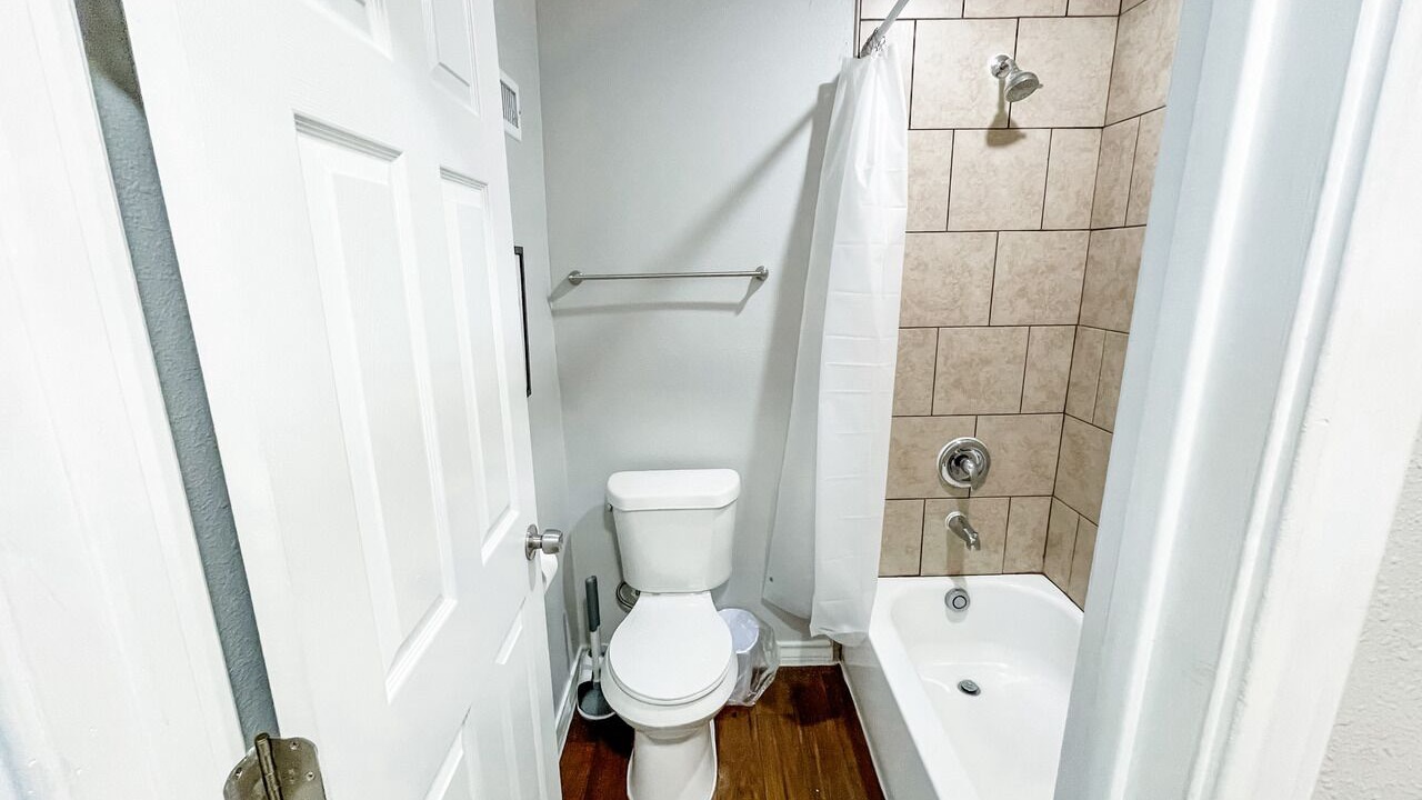 Photo of Bathroom in Central City