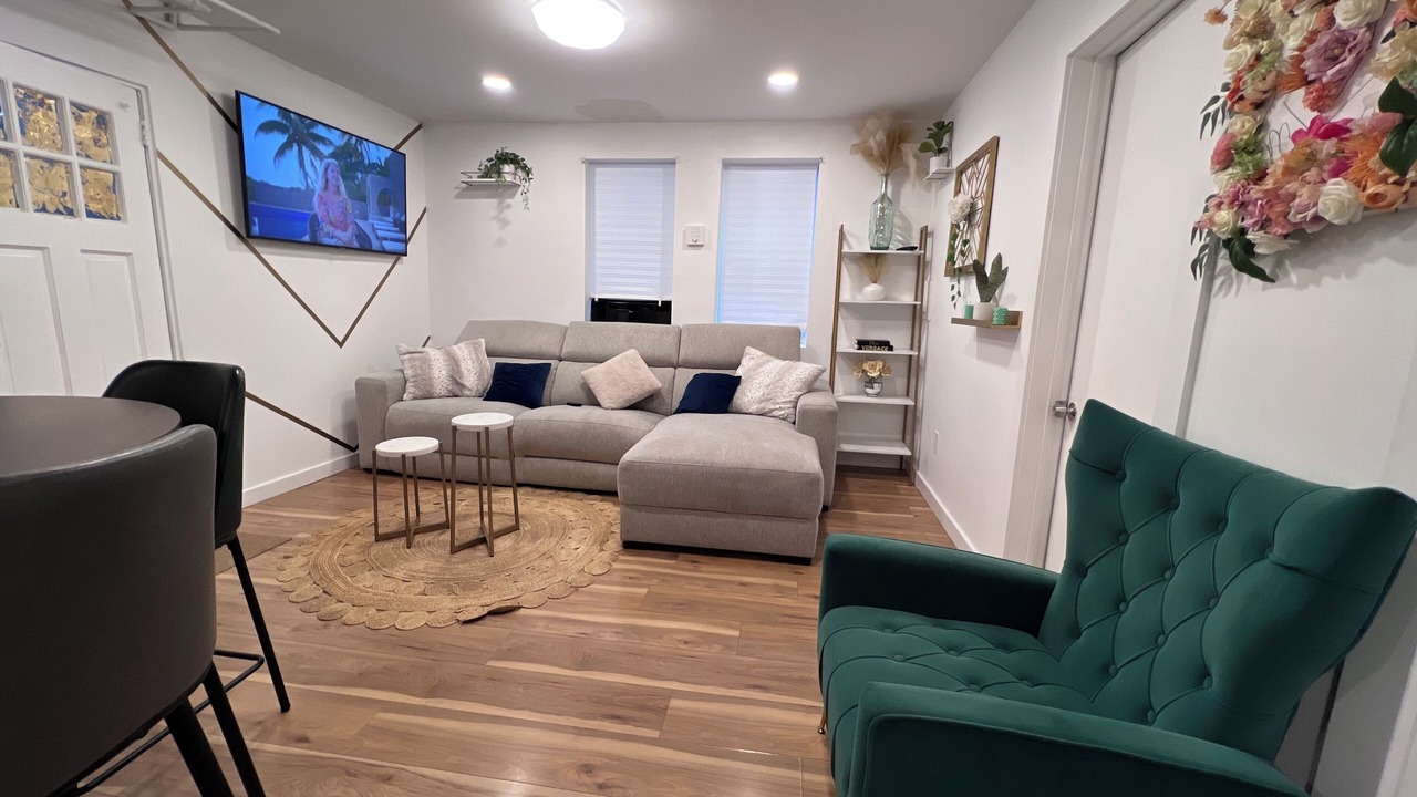 Photo of Livingroom in North Bergen
