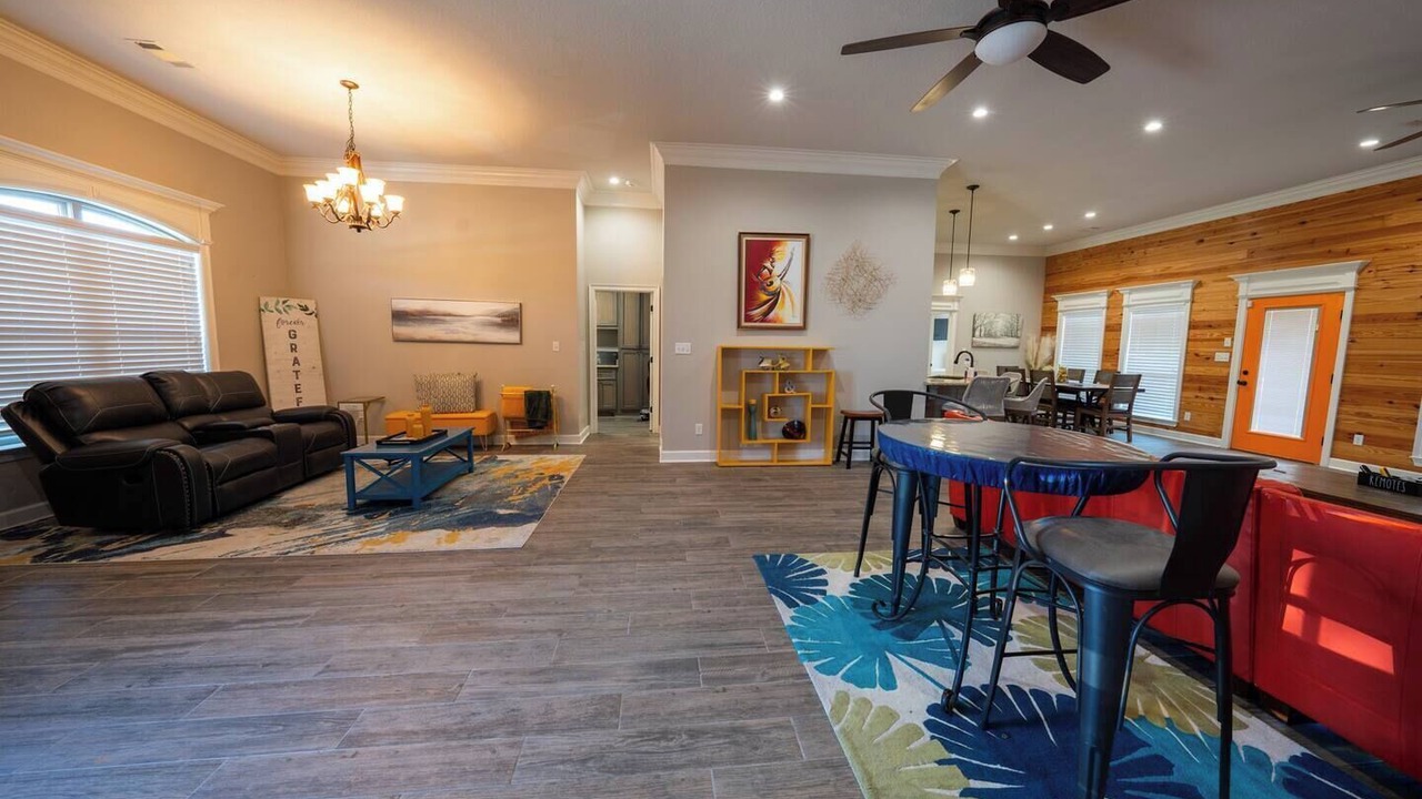 Photo of Livingroom in Sherwood