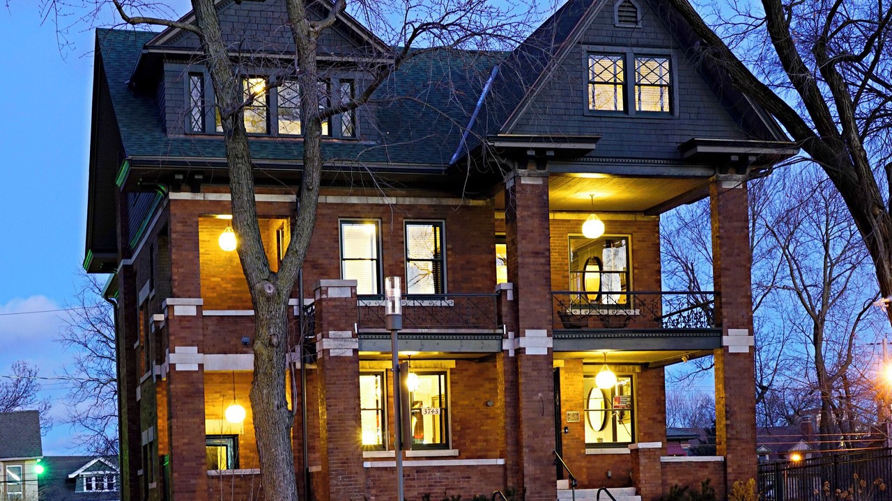 Photo of Outdoor in Hanover Place