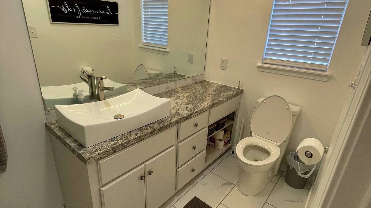 Photo of Bathroom in Hattiesburg