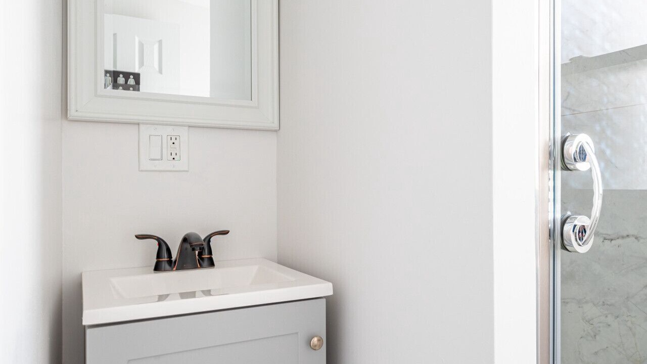 Photo of Bathroom in Constable Hook