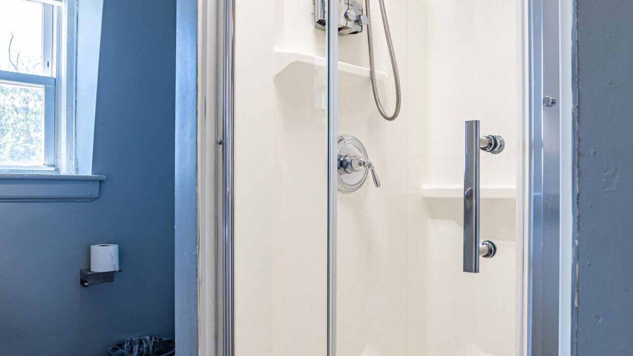 Photo of Bathroom in Bayonne