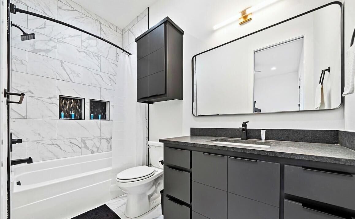 Photo of Bathroom in Piney
