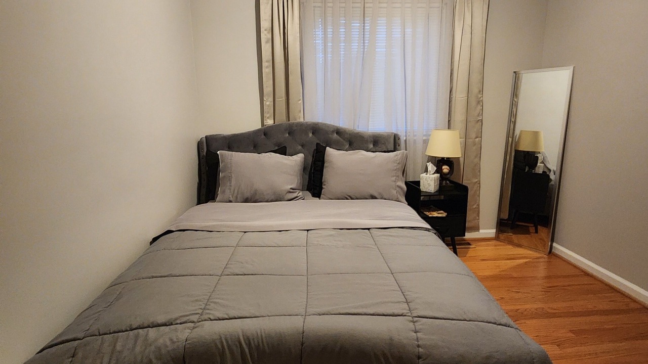 Photo of Bedroom in Mehlville