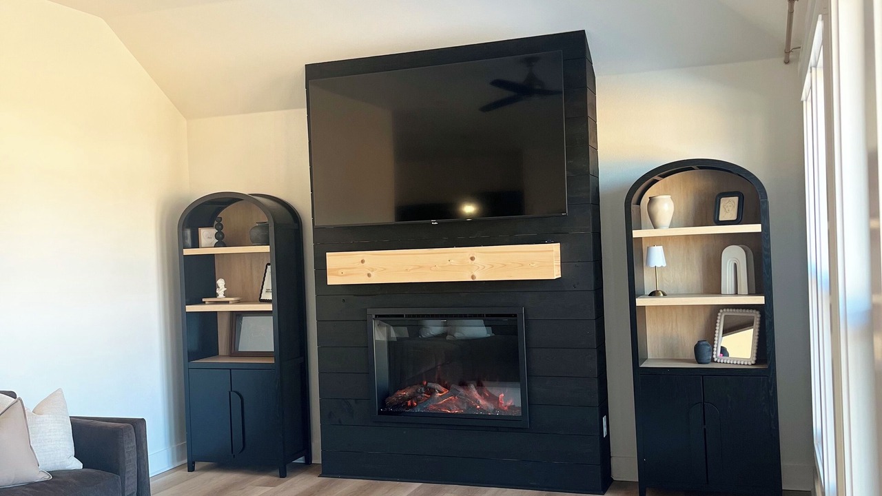 Photo of Livingroom in Barling