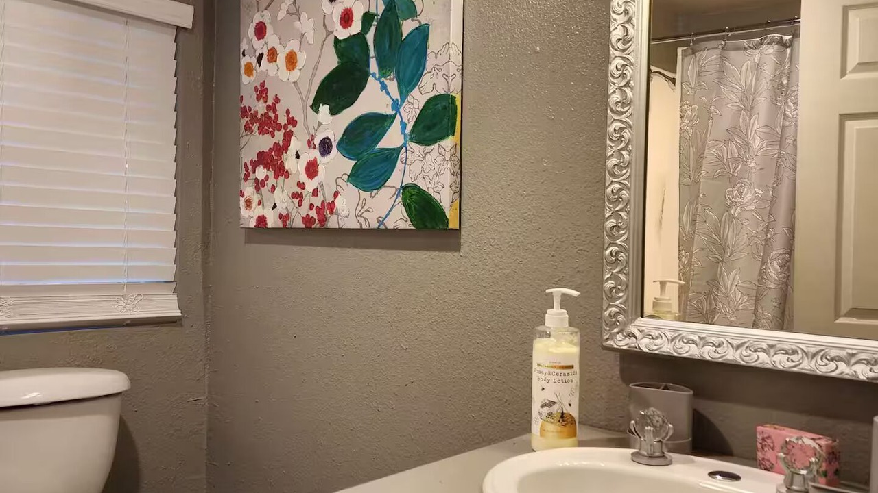Photo of Bathroom in Royal