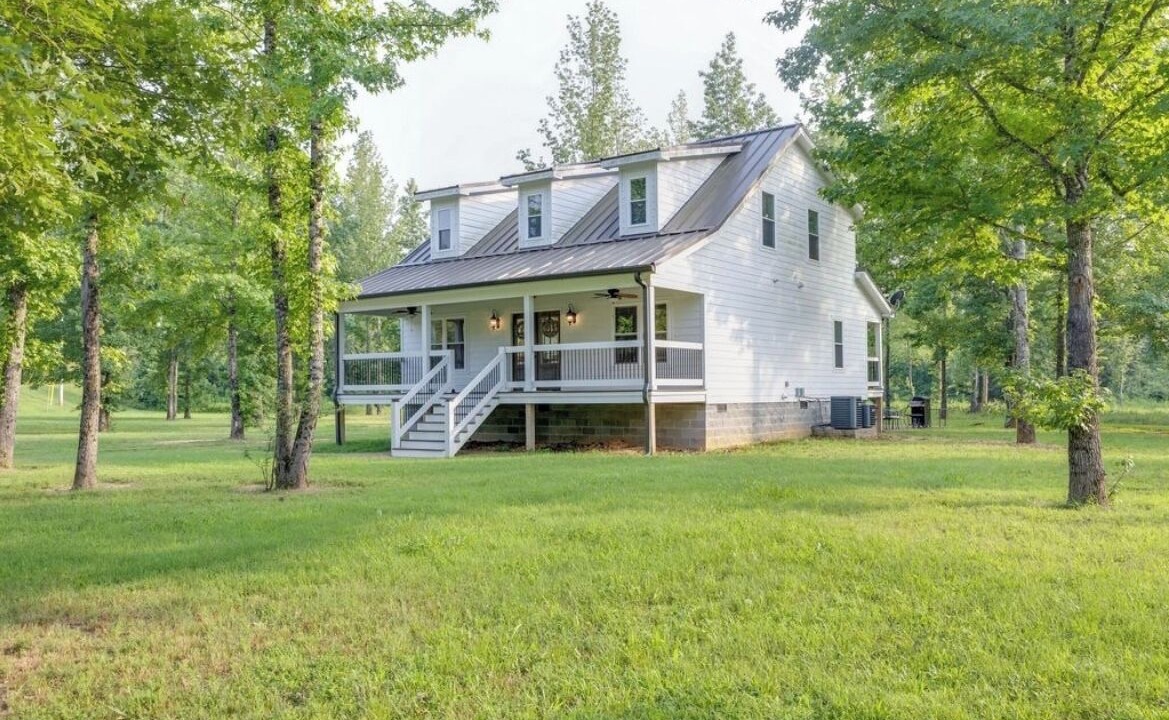Photo of Outdoor in Linden