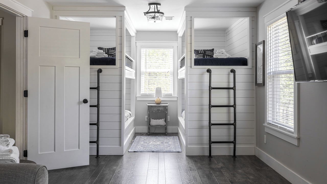 Photo of Bedroom in Linden