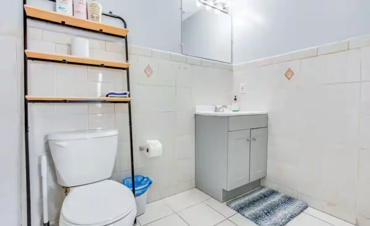 Photo of Bathroom in Ampere