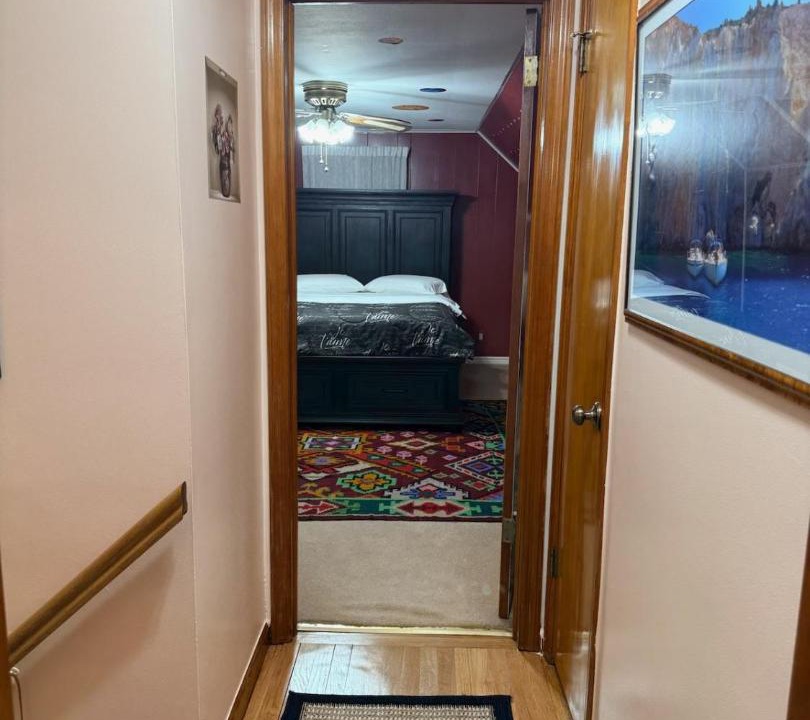 Photo of Bedroom in Hasbrouck Heights
