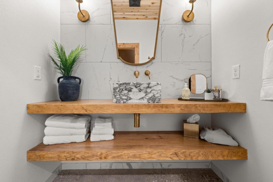 Photo of Bathroom in Jasper