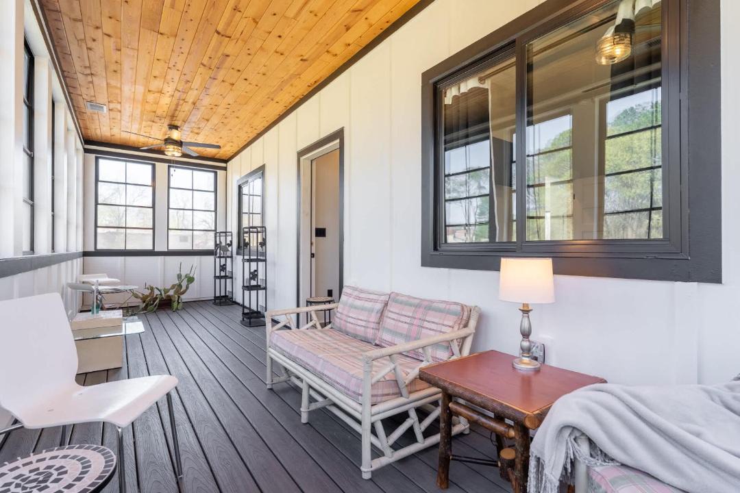 Photo of Patio Balcony in Sunset View