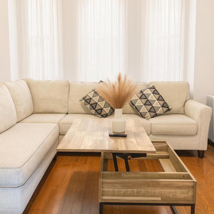Photo of Livingroom in The Heights