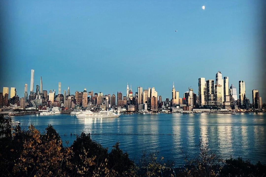 Photo of Others in Weehawken