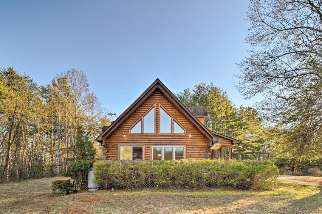 Photo of Buildings in Sweetbriar Farms