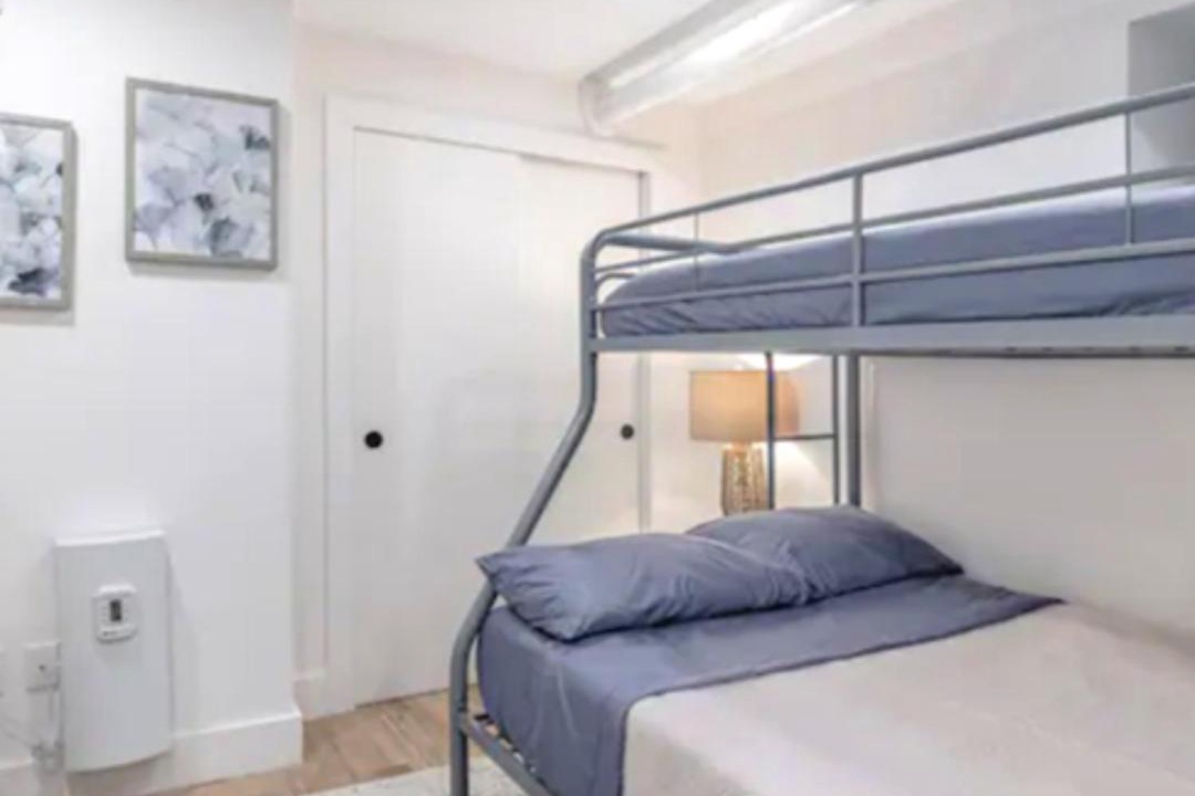 Photo of Bedroom in Uptown