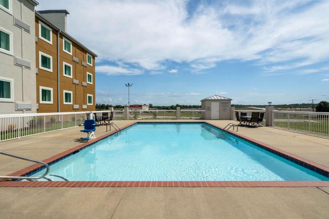 Photo of Others in Horn Lake
