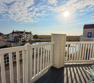 Beach Retreat 