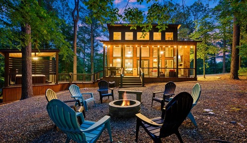 House (2 Bedrooms)