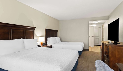 Room, 2 Queen Beds, Non Smoking