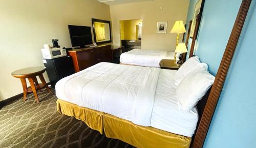 2 Queen Beds Non-Smoking