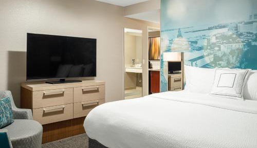 King Room with Sofa Bed
